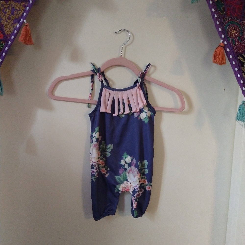 Baby romper